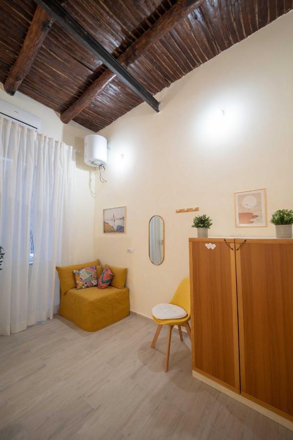 Appartement Cosmea By Dimorra à Naples Extérieur photo