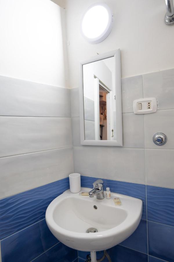 Appartement Cosmea By Dimorra à Naples Extérieur photo