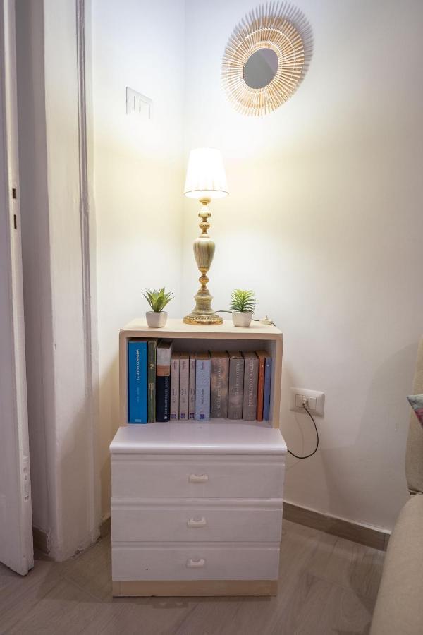 Appartement Cosmea By Dimorra à Naples Extérieur photo