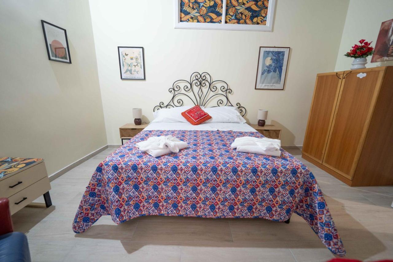Appartement Cosmea By Dimorra à Naples Extérieur photo