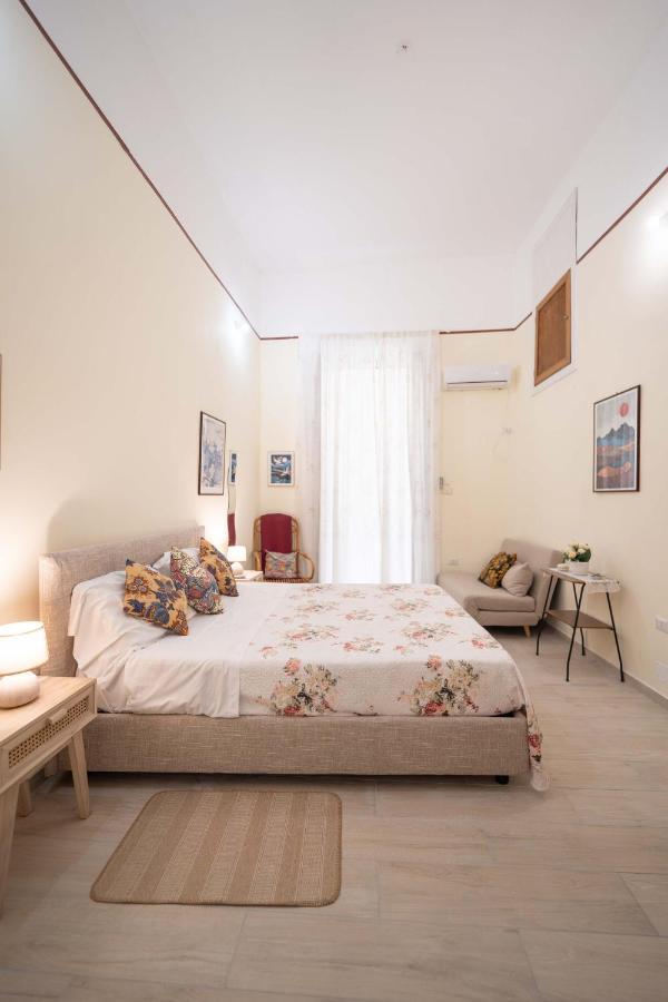 Appartement Cosmea By Dimorra à Naples Extérieur photo