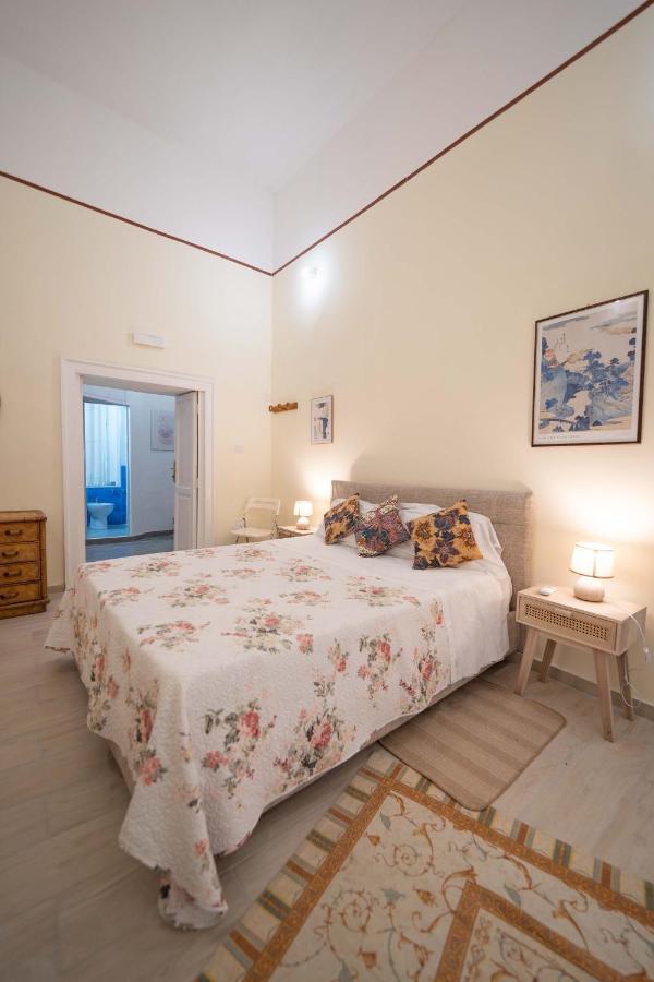 Appartement Cosmea By Dimorra à Naples Extérieur photo