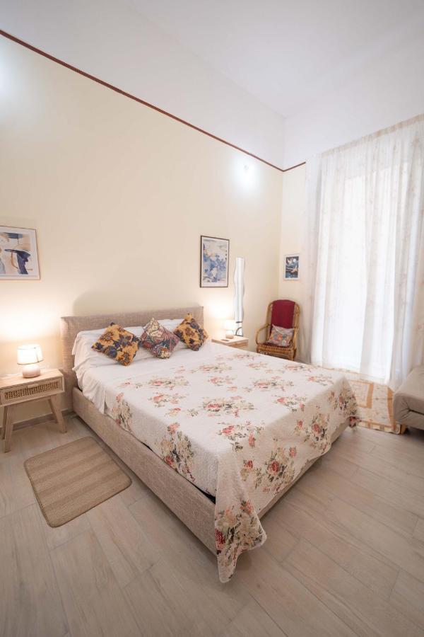 Appartement Cosmea By Dimorra à Naples Extérieur photo
